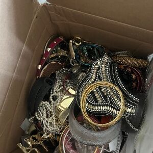 5 pound bag of unsorted jewelry